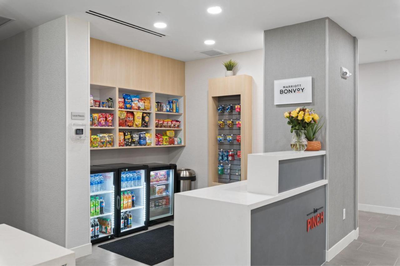 Towneplace Suites By Marriott White Hall Extérieur photo